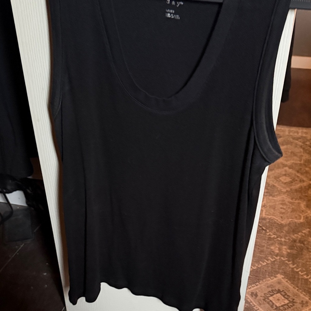🌞A New Day by Target ribbed scoop tank